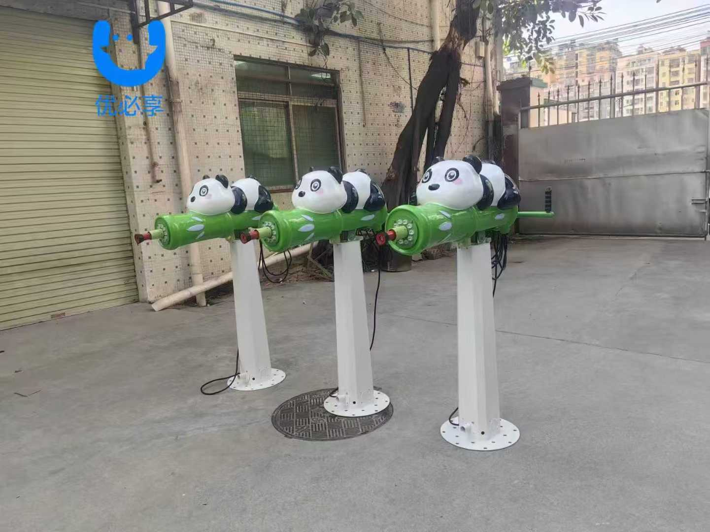 优必享熊猫共享水枪｜换新造型提场地收益